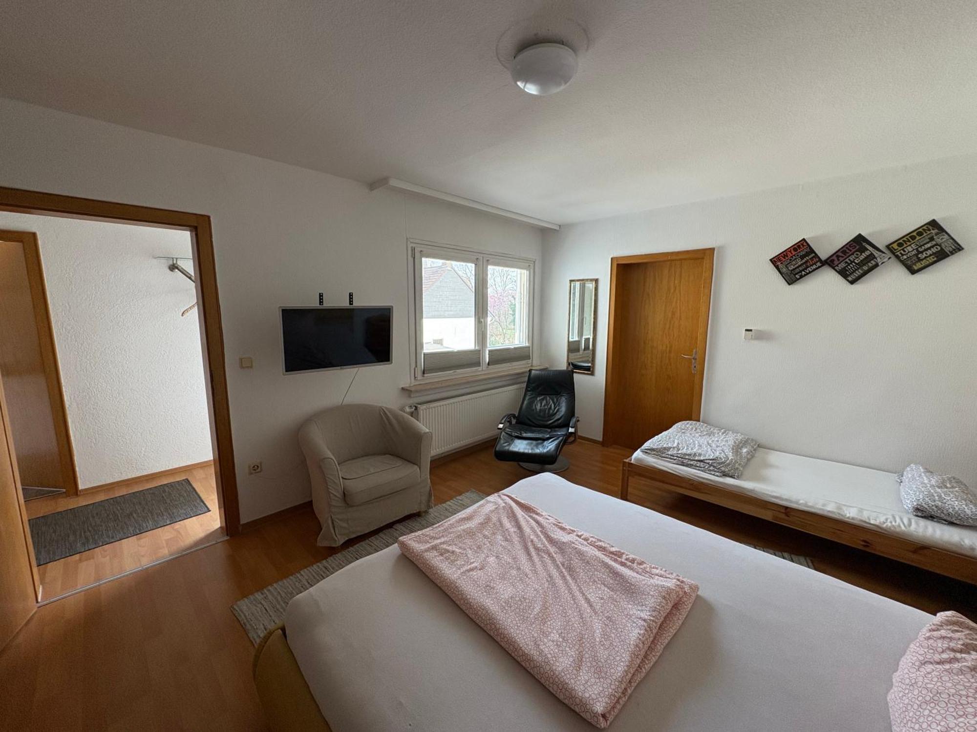 Apartment Hope Inn Groß-Zimmern Екстериор снимка